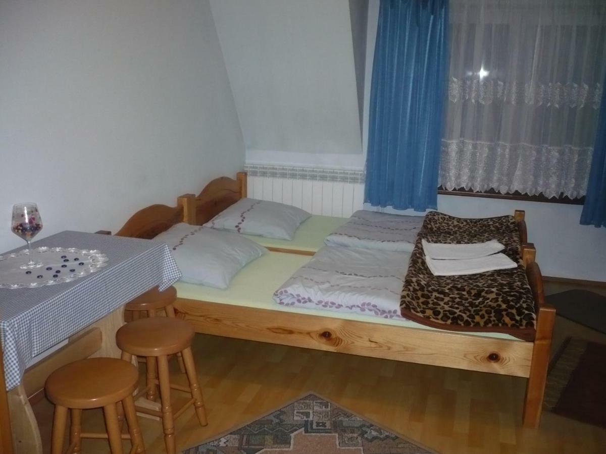 Pokoje Goscinne W Gorach Koscielisko Bagian luar foto
